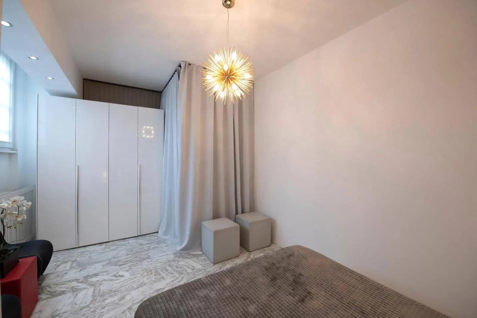 La Galleria Milan Apartment
